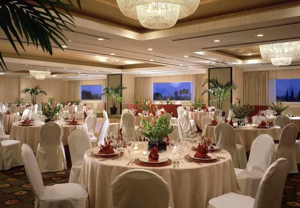 Hotel Courtyard Angeles Sherman Oaks 3*