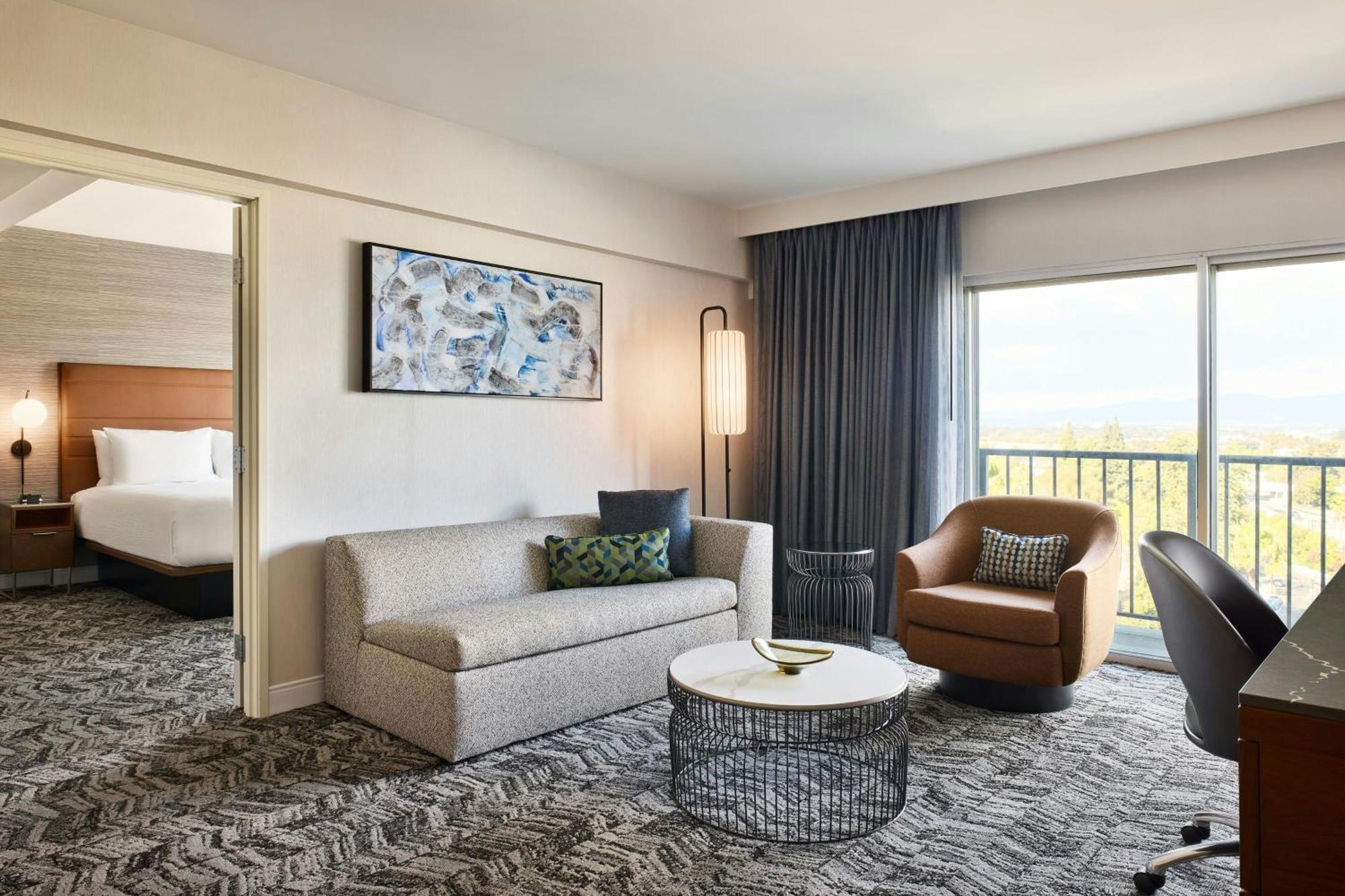 Courtyard Angeles Sherman Oaks 3*